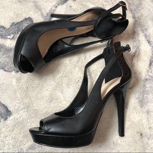 Nine West Black Strappy Heels New